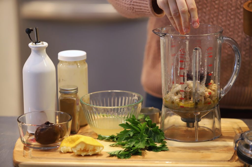 beet hummus ingredients into the blender